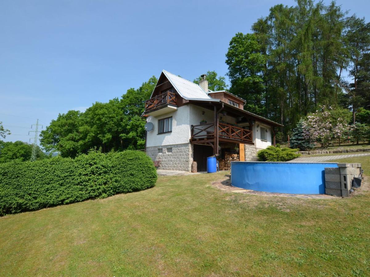 House With The Pool And Fenced Garden Villa Hnanice  Eksteriør bilde